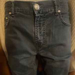 Luigi Borrelli Jeans pics don’t show how cool they are !